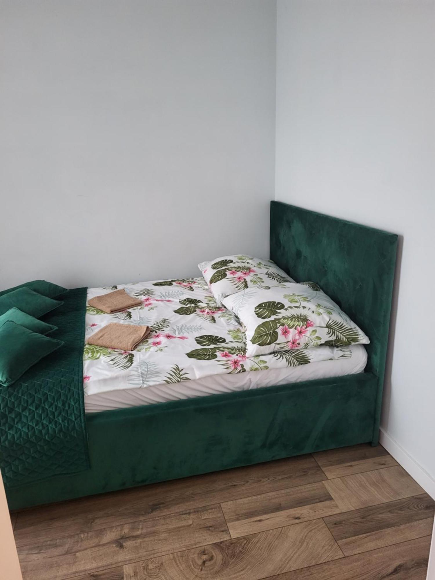 Nest Apartament Zator Luaran gambar
